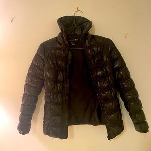 Forever 21 Black puffer jacket - women’s size 4 🖤🖤